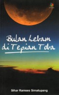 Bulan Lebam Di Tepian Toba